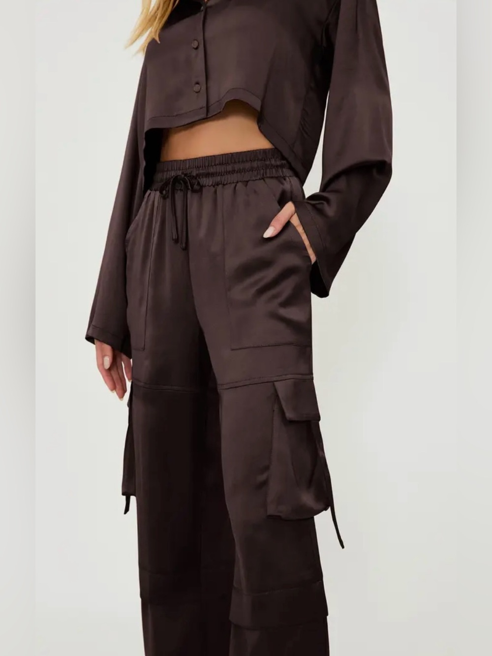 NWT Beach Riot Gianna Drawstring Wide Leg Cargo Pants - Picture 2 of 7